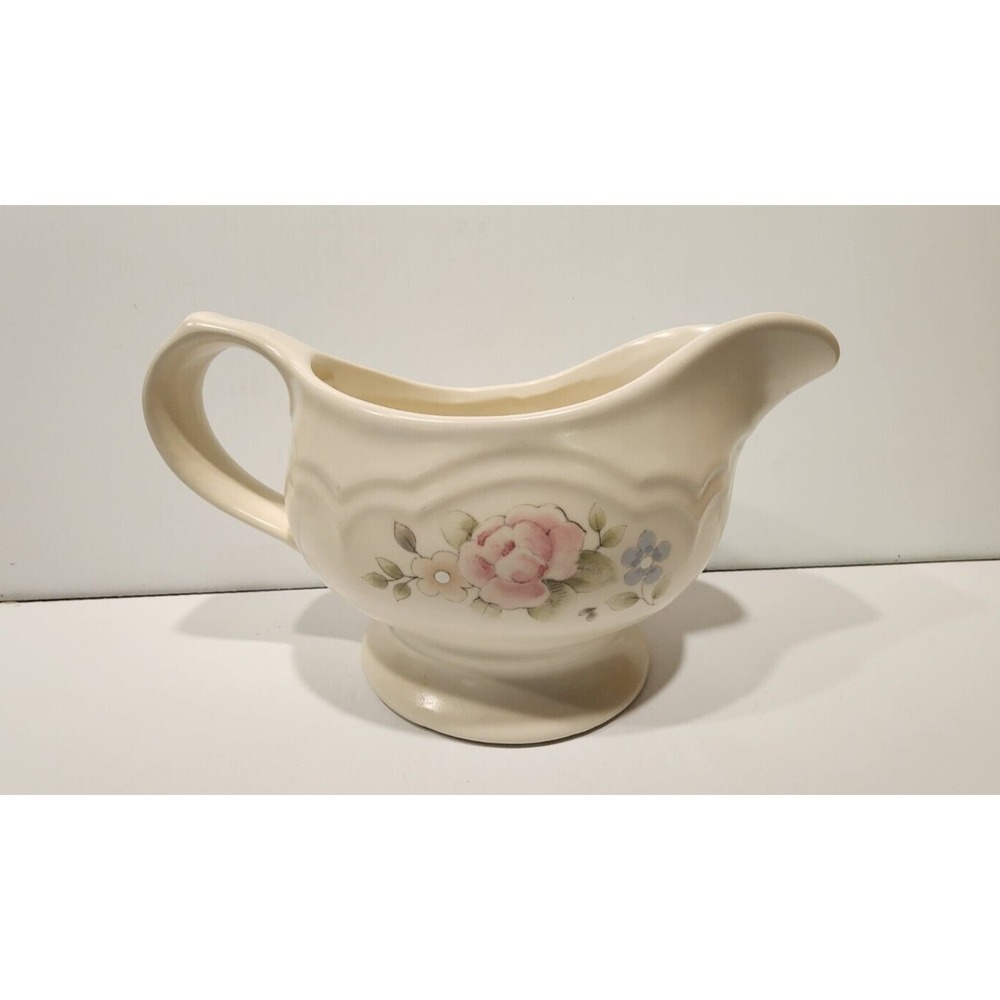 Vintage Pfaltzgraff Tea Rose Gravyboat Stoneware    Discontinued
